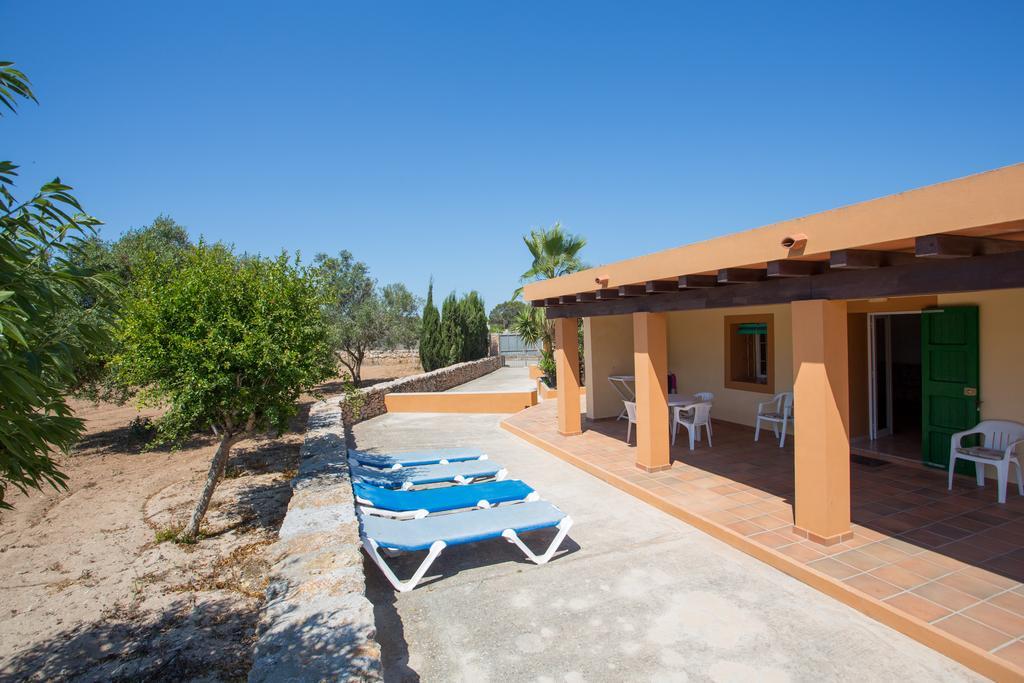 Appartement Ca Sa Vilda à Es Pujols Extérieur photo