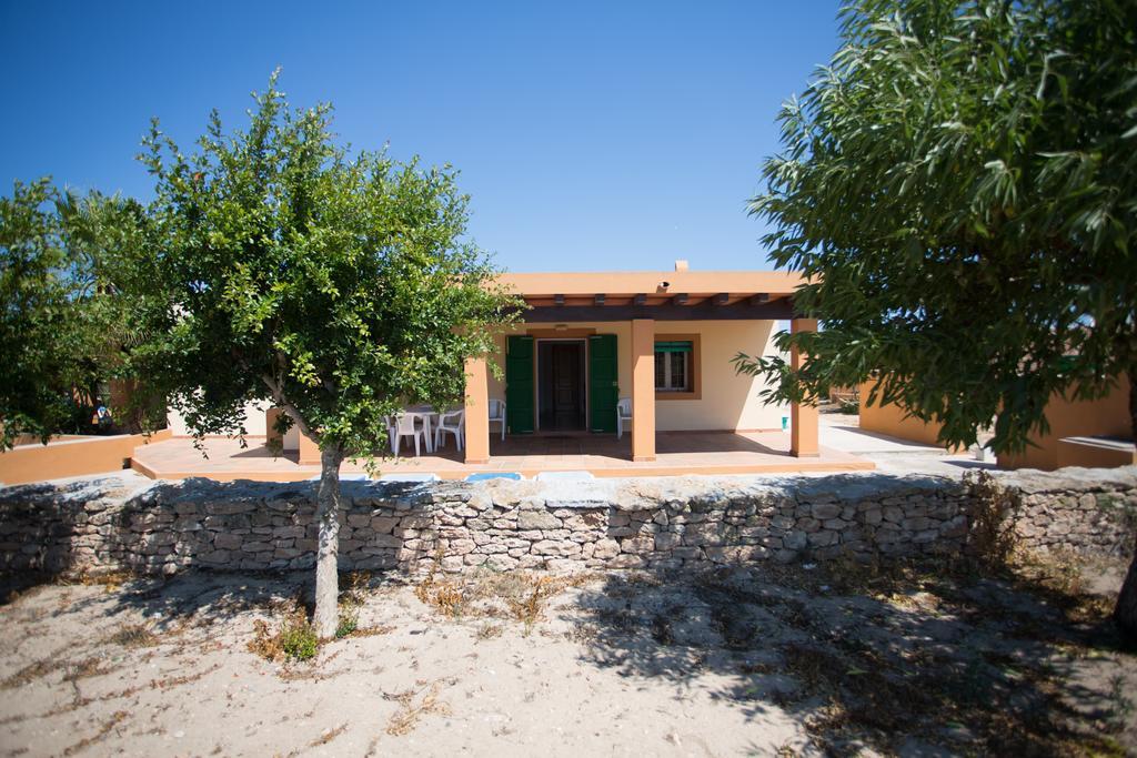 Appartement Ca Sa Vilda à Es Pujols Extérieur photo